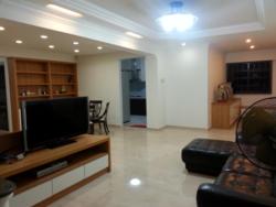 Blk 579 Hougang Avenue 4 (Hougang), HDB Executive #115482312